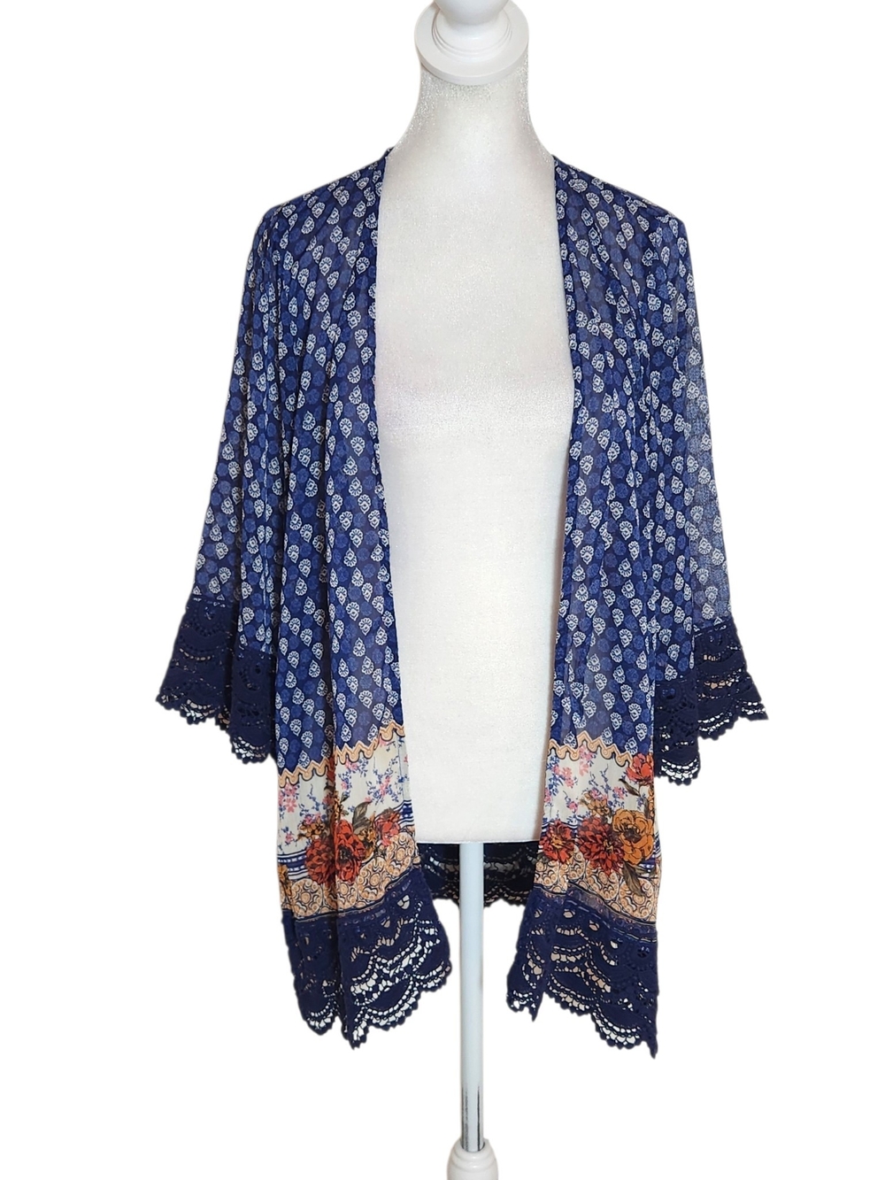 Altar'd State Navy Boho Print Crochet Lace Trim Kimono Size Small Flaw